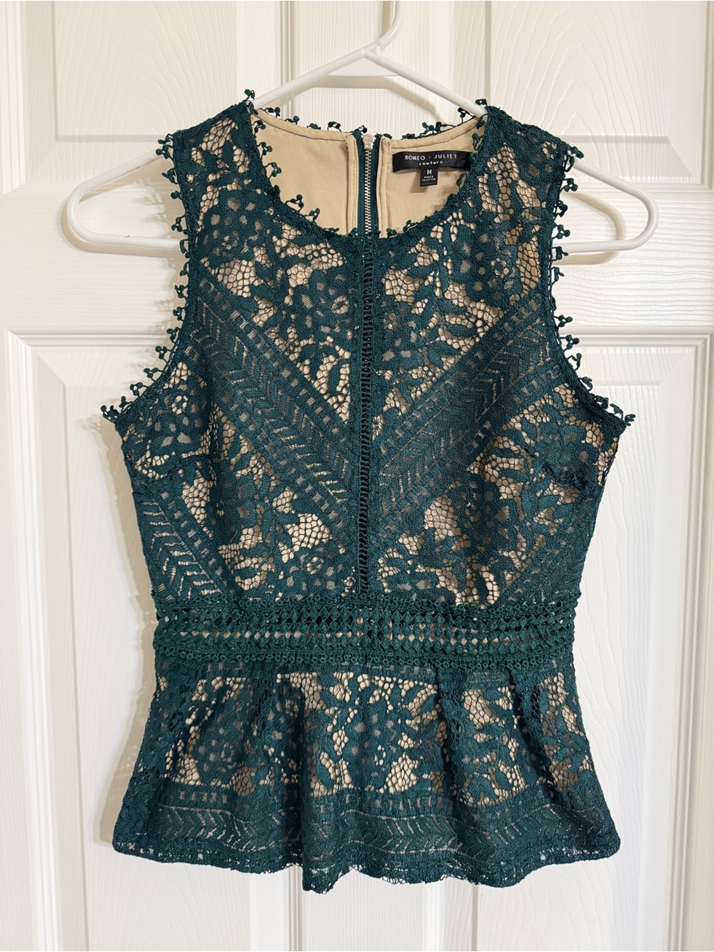 Romeo & Juliet Couture Teal Lace Sleeveless Peplum Top